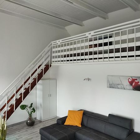 مبيت وإفطار فيفيروني Nautica Tarello - Casa Ena Beb المظهر الخارجي الصورة