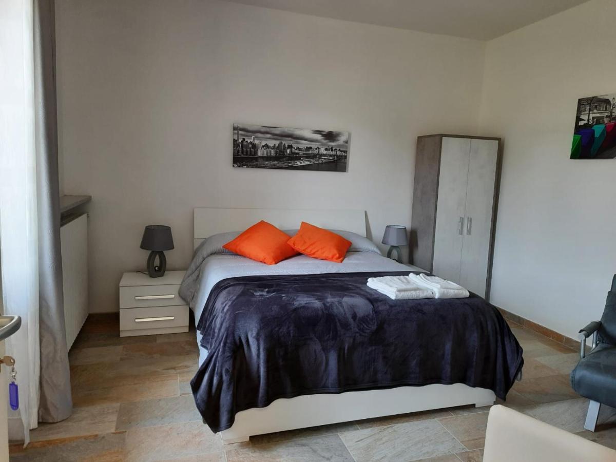 مبيت وإفطار فيفيروني Nautica Tarello - Casa Ena Beb المظهر الخارجي الصورة