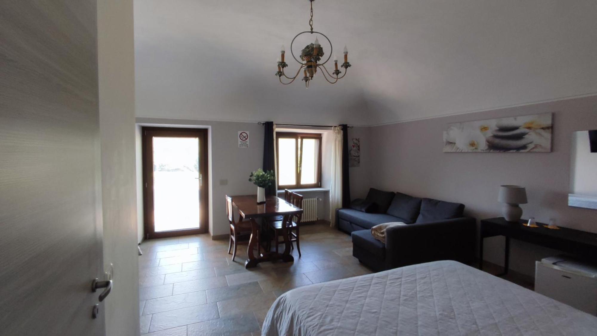 مبيت وإفطار فيفيروني Nautica Tarello - Casa Ena Beb المظهر الخارجي الصورة