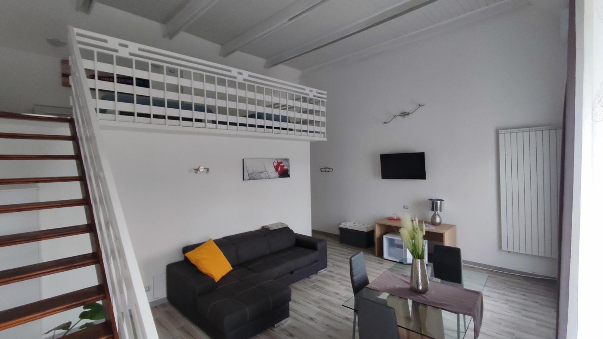مبيت وإفطار فيفيروني Nautica Tarello - Casa Ena Beb المظهر الخارجي الصورة