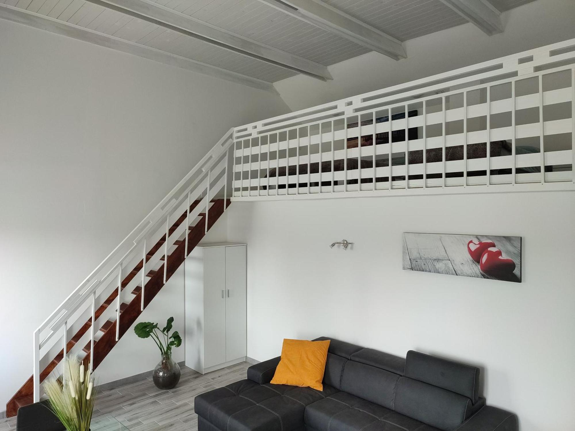 مبيت وإفطار فيفيروني Nautica Tarello - Casa Ena Beb المظهر الخارجي الصورة